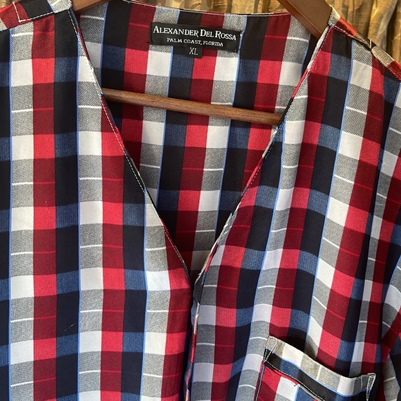 🔵Silky Satin Shirt for Men (Sleepwear) - Picture 3 of 12